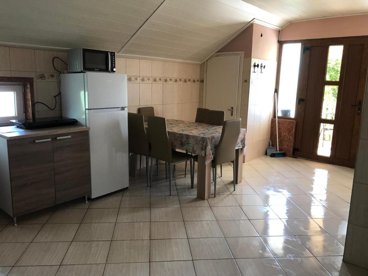 Апартаменти Summer Apartman Гайдусобосло Екстер'єр фото