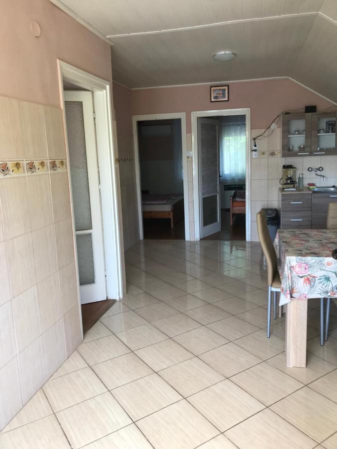 Апартаменти Summer Apartman Гайдусобосло Екстер'єр фото